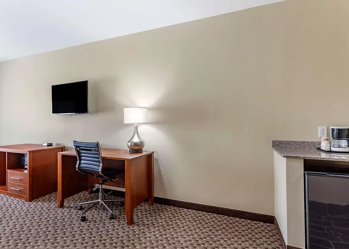 Comfort & Area Hotel 3*